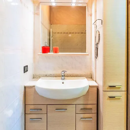 Apartment La Casa Di Tatina By Interhome *